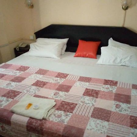To Be Hotel Kumasi Extérieur photo