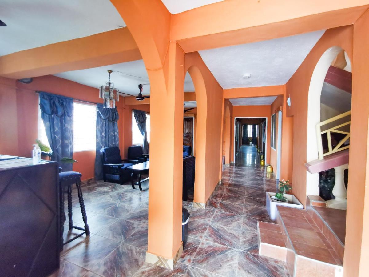 To Be Hotel Kumasi Extérieur photo