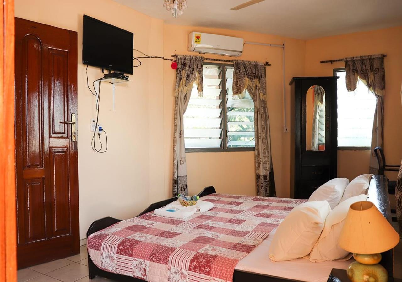 To Be Hotel Kumasi Extérieur photo