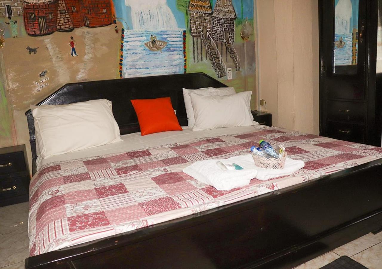 To Be Hotel Kumasi Extérieur photo