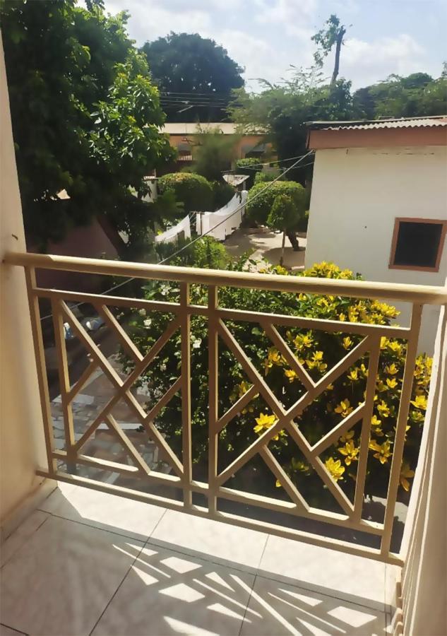 To Be Hotel Kumasi Extérieur photo